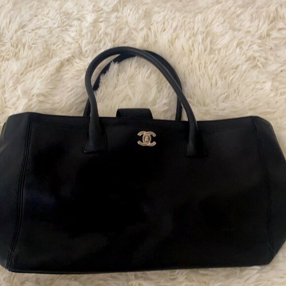 Rare - Chanel Tote bag - Picture 1 of 5